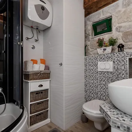Lapis Vila Tučepi